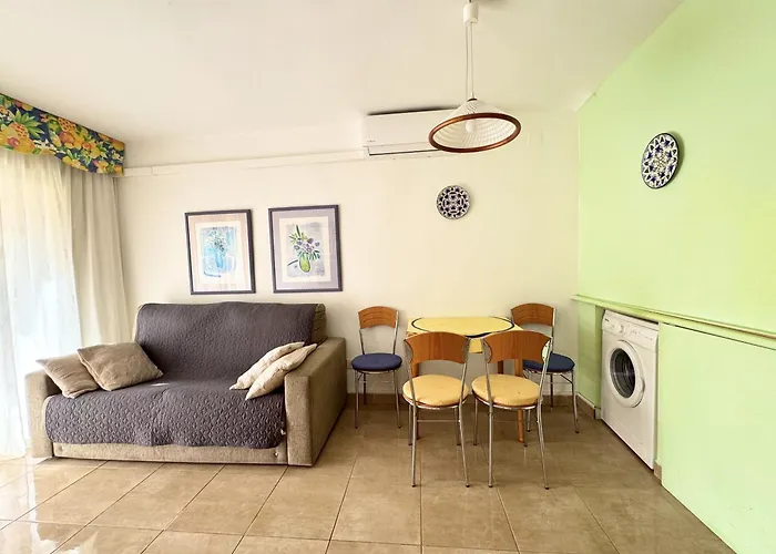 Apartsalou Penedes